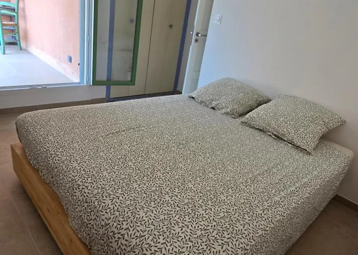 Le Mazet De Sophia Ле-Лаванду